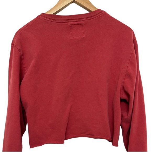 Vintage 2000s Red Cropped Long Sleeve Crew Neck Tee - Picture 4 of 7
